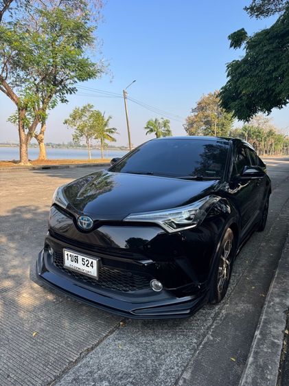Toyota C-HR 2021 1.8 Hybrid Hi ไฮบริด เกียร์อัตโนมัติ ดำ รูปที่ 2