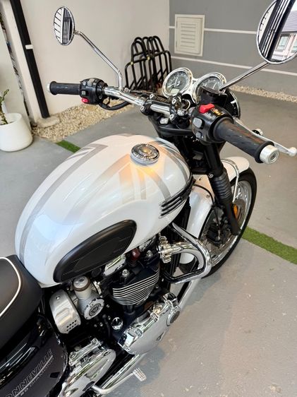 bmw f 850 triple black y22จด25 ไมล์3พัน วารันตีเหลือ4ปี รูปที่ 9