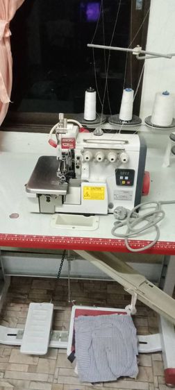 ขายจักรโพล้ง5เส้น เบาจู มือสอง ชื้อใหม่ราคา17000 ใช้งาน3เดือนขายในราคา14000 สอบถามได้0957489323 รูปที่ 3