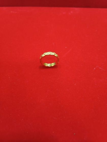 แหวนสีทอง รูปที่ 4