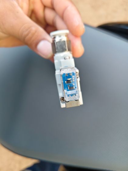  โซลินอยด์วาล์ว (Solenoid Valve) รุ่น SY7320-5LZD-02 จากผู้ผลิต SMC  รูปที่ 5