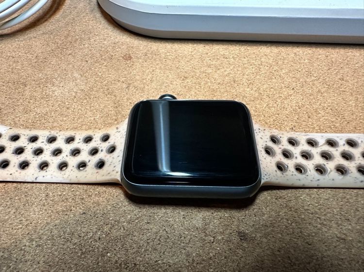 Apple Watch 3 42mm รูปที่ 2