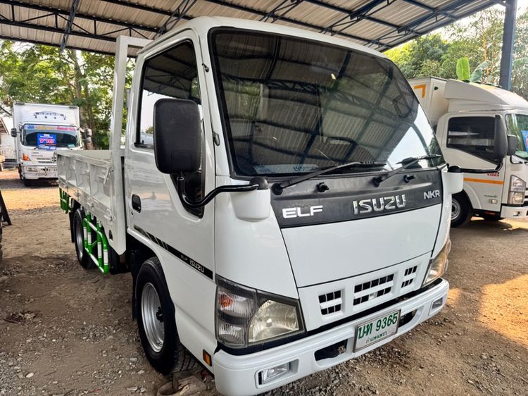 สี่ล้อไม่ติดเวลา ISUZU NKR 100 แรงม้า รูปที่ 2