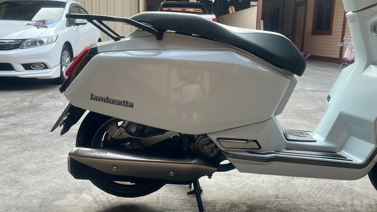 Lambretta X300 จดปี 23 ไมล์ 1842 km. รูปที่ 6