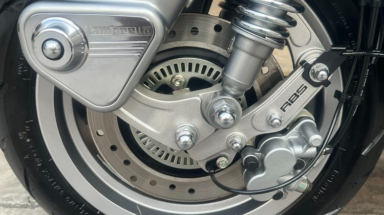 Lambretta X300 จดปี 23 ไมล์ 1842 km. รูปที่ 7