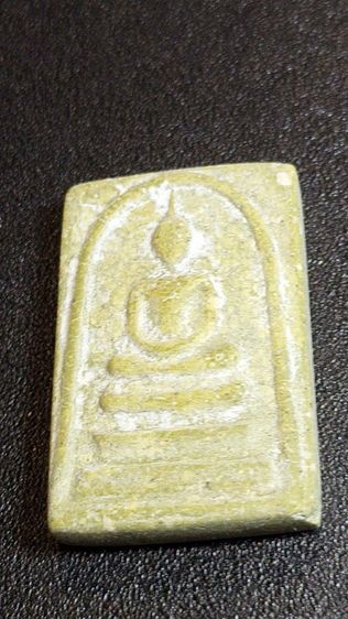 พระสมเด็จก้านมะลีพ่อกวย