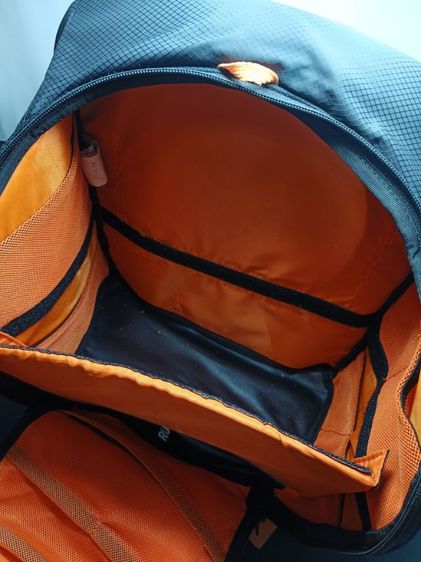 กระเป๋าจัดระเบียบสายสปอร์ต Aptonia 35L  รูปที่ 10