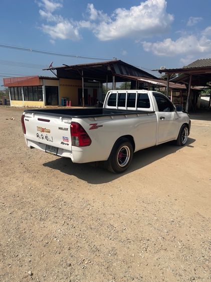 Toyota Hilux Revo 2016 2.4 J Pickup ดีเซล ไม่ติดแก๊ส เกียร์ธรรมดา ขาว รูปที่ 4