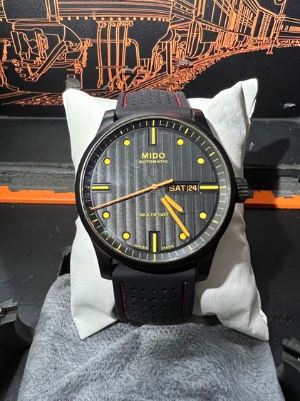 ดำ Mido multifort 