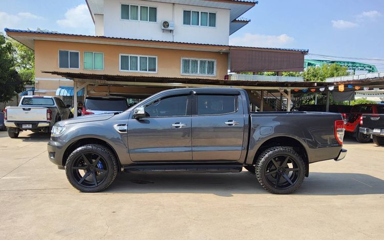 Ford Ranger 2019 2.2 Hi-Rider XLT Pickup ดีเซล ไม่ติดแก๊ส เกียร์ธรรมดา เทา รูปที่ 4