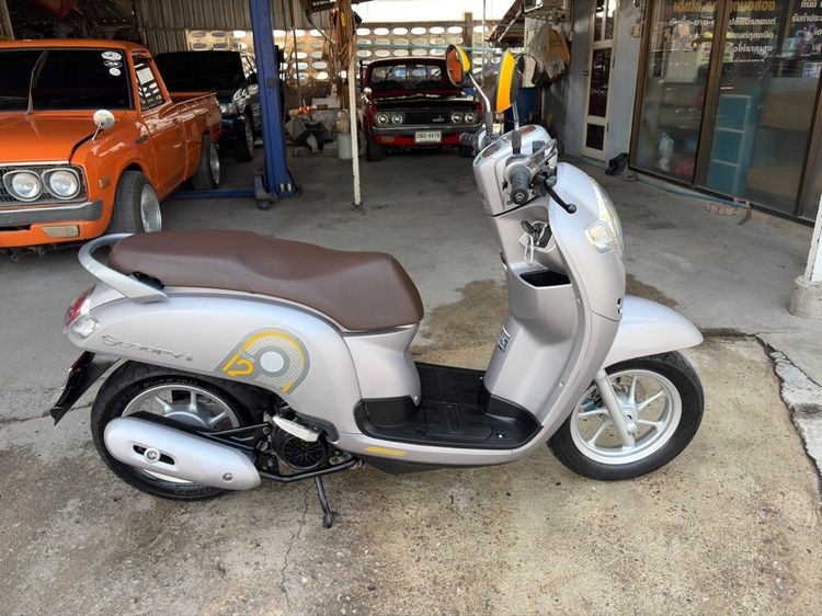 HONDA SCOOPY I รูปที่ 2