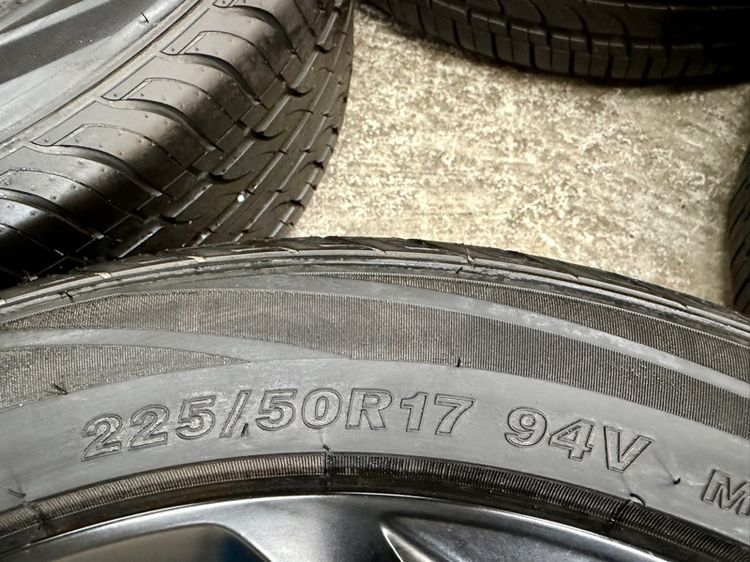 ล้อแม็ก HONDA CIVIC RS ขอบ 17” สภาพสวยสีเดิม ยาง ARISUN 225-50R17 ปี 25 ตุ่มหน้ายางยังอยู่ครบ รูปที่ 9