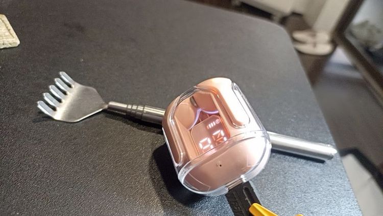 พระสดเด็จปรกโพธ์9หน้า9หลังหายากมีโพธ์9ใบสร้างยุคต้น50กว่าปีแล้วไม่ทราบหลวงปู่หินสร้างไว้เปล่าแถมเหรียญพ่อท่านคร้าม  ระยอง    รูปที่ 3