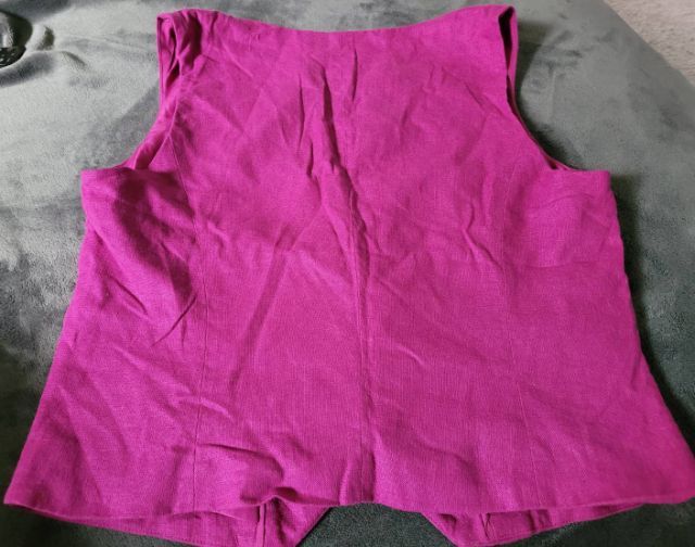 เสื้อกั๊กสีชมพูอกเเบร์นbonprix เเท้ของใหม่มือ1ซื้อมาใส่ไม่ได้ใหญ่ไปสำหรับอก32ค่ะหลวมๆๆเลยต้องสาวไซร์ M .Lใส่สวยกำลังดีค่ะ รูปที่ 4