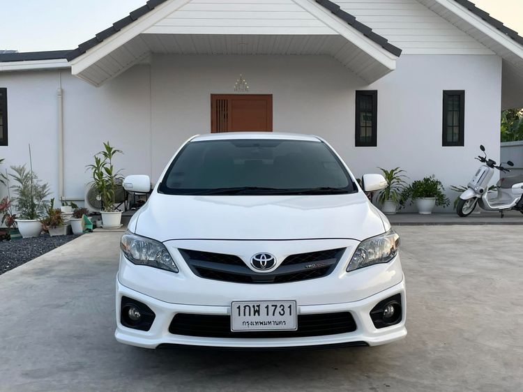 Toyota Altis 2013 1.8 TRD Sportivo Sedan เบนซิน ไม่ติดแก๊ส เกียร์อัตโนมัติ ขาว รูปที่ 2
