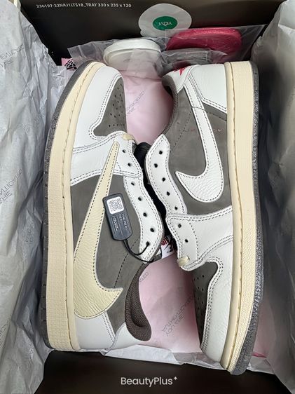 Jordan 1 Retro Low OG SP Travis Scott Reverse Mocha  รูปที่ 4