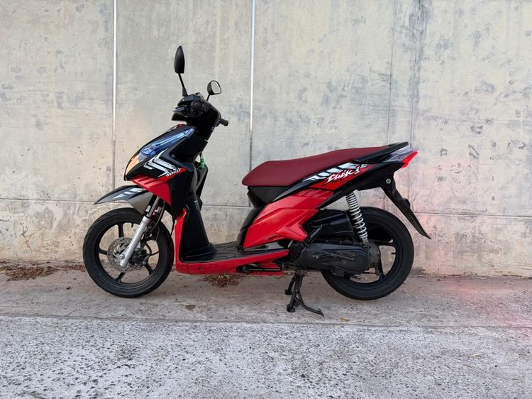 Honda Click i หัวฉีด ตัวล้อแม็ค สีดำแดง สภาพเอี่ยมๆ ชุดสีสวย ใหม่ๆ รูปที่ 4