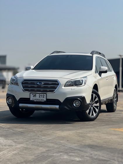 รถ Subaru Outback 2.5 T EyeSight 4WD สี ขาว