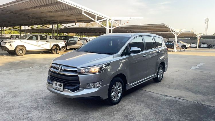 Toyota Innova 2020 2.8 Crysta G Utility-car ดีเซล ไม่ติดแก๊ส เกียร์อัตโนมัติ เทา รูปที่ 2