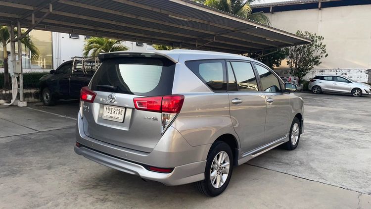 Toyota Innova 2020 2.8 Crysta G Utility-car ดีเซล ไม่ติดแก๊ส เกียร์อัตโนมัติ เทา รูปที่ 3