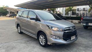 เครดิตดี ฟรีดาวน์ TOYOTA INNOVA 2.8 Crysta G ราคา 678,000
