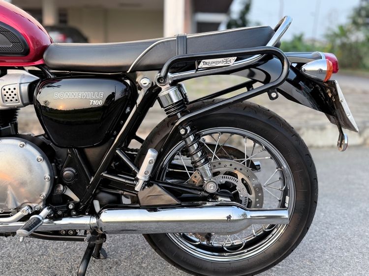 Triumph Bonneville T100 รูปที่ 5