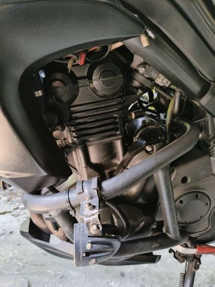 Kawasaki ER6n รูปที่ 5