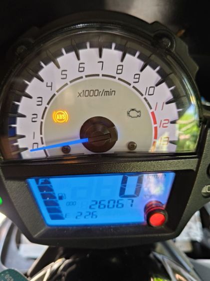 Kawasaki ER6n รูปที่ 3