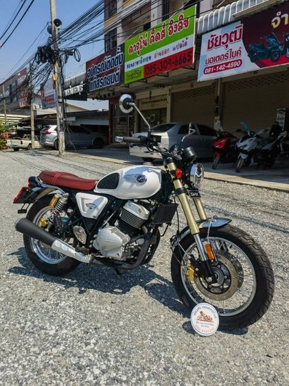 อยู่ตรงข้ามห้างเซ็นทรัลชลบุรี GPX Legend 250Twin (ทวิน3)รถวิ่งน้อย สภาพดี รับประกันรถ1ปี สดผ่อน รูปที่ 4