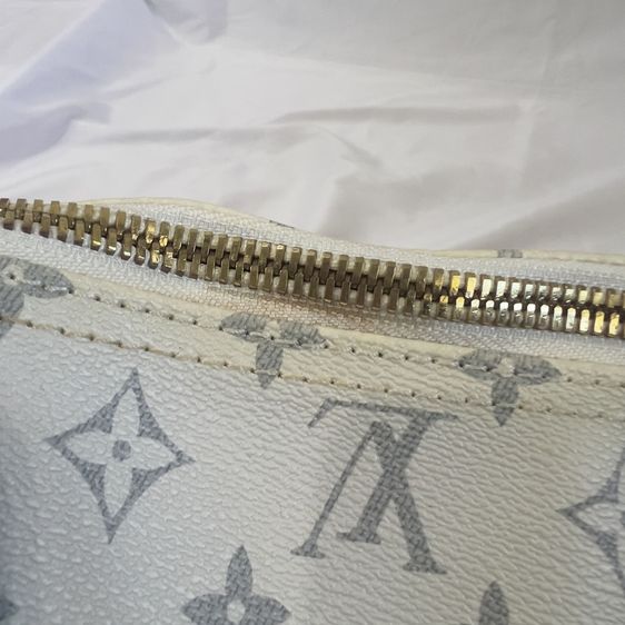 NBA LC Duffle Bag White - มือสอง (Used) ซื้อมายังไม่ได้ใช้งาน รูปที่ 6