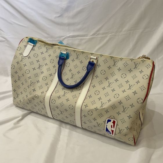 NBA LC Duffle Bag White - มือสอง (Used) ซื้อมายังไม่ได้ใช้งาน