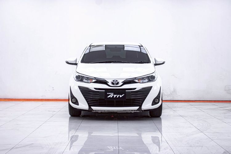 Toyota Yaris ATIV 2017 1.2 G Sedan เบนซิน ไม่ติดแก๊ส เกียร์อัตโนมัติ ขาว รูปที่ 4