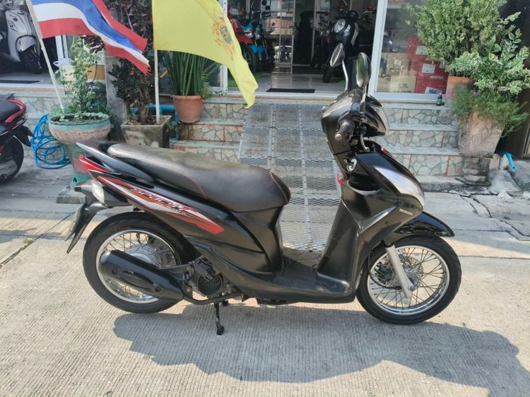 🛵ยังไงก็ขาย Spacyi ปี56 เครื่องดี สีสวย สตาร์ทมือ เล่มชุดโอนครบ+เปลี่ยนถ่ายน้ำมันเครื่องฟรี ส่งฟรี30 ก.ม รูปที่ 3