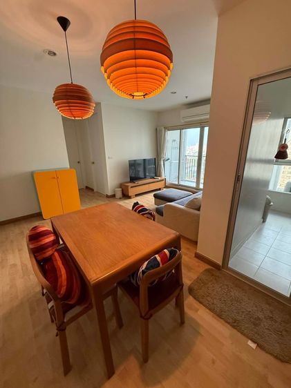 ขาย คอนโดใกล้ BTS ห้องมุม📍มีช่องจอดรถส่วนตัว🚗ไม่ต้องวนหาที่จอด 74.45 ตรม วิวดี