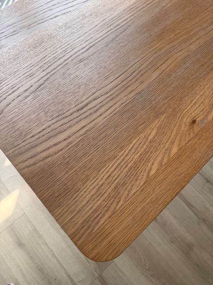 โต๊ะเขียนหนังสือ โต๊ะทำงานไม้ Minimal brand UGLY CUTE รูปที่ 4