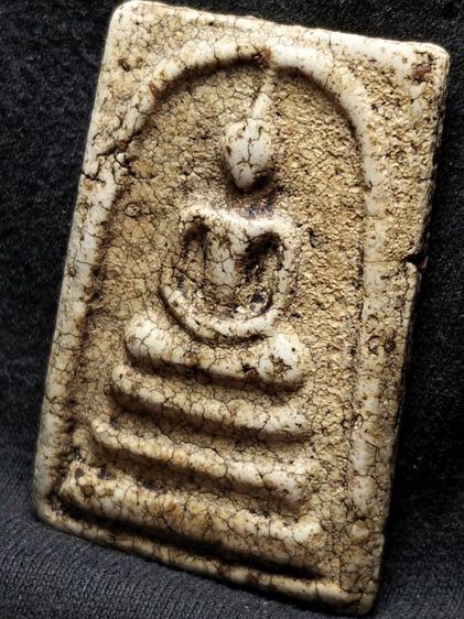 พระสมเด็จเนื้อสวยแตกลายงาครับ รูปที่ 13