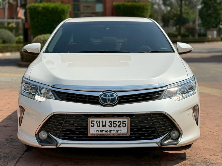 Toyota Camry 2016 2.5 HV Premium Sedan ไฮบริด เกียร์อัตโนมัติ ขาว รูปที่ 2