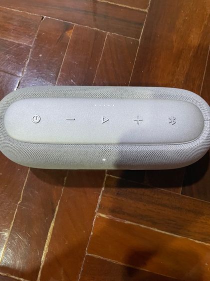 ลำโพง Harman Kardon Luna สีเงิน สภาพสวยใหม่ยกกล่องพร้อมใบเสร็จ รูปที่ 3