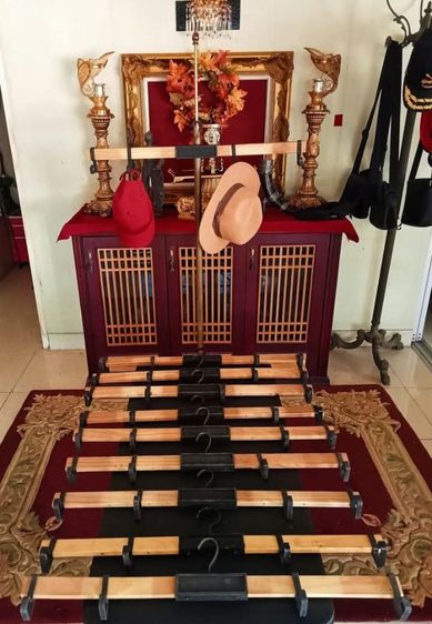  USA.ชุดแขวนของ..วินเทจ..นำเข้าจากอเมริกา ไม้จริงเหล็กแท้ยาว 24 นิ้วสภาพใหม่ยังไม่เคยโชว์หรือใช้งาน รูปที่ 5