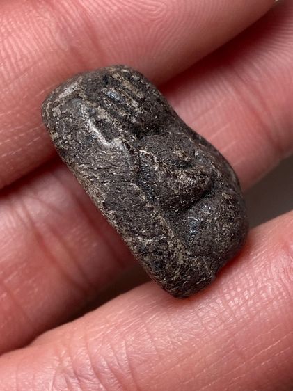 พระปิดตาหลังยันต์ รูปที่ 3