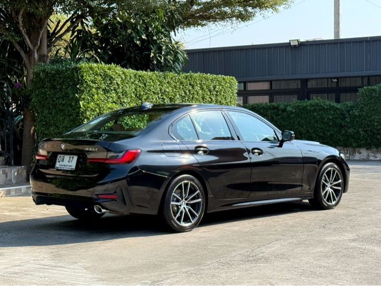 BMW Series 3 2020 320d Sedan ดีเซล ไม่ติดแก๊ส เกียร์อัตโนมัติ ดำ รูปที่ 3