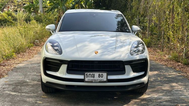 Porsche Macan 2023 2.0 Turbo 4WD Sedan เบนซิน เกียร์อัตโนมัติ ขาว รูปที่ 2