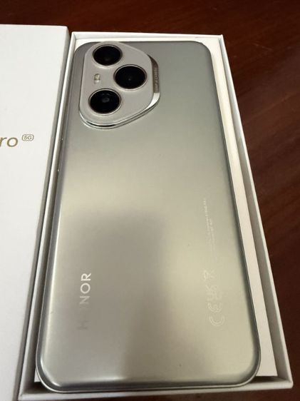 ยี่ห้ออื่นๆ 512 GB ขายโทรศัพท์ honor 400 pro 