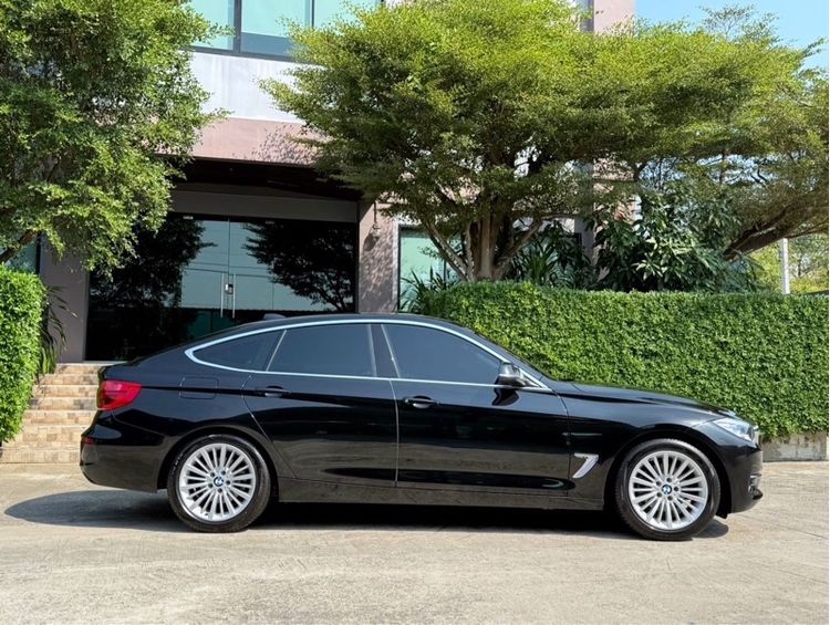 BMW Series 3 2020 Sedan ดีเซล ไม่ติดแก๊ส เกียร์อัตโนมัติ ดำ รูปที่ 2