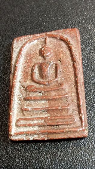 พระสมเด็จเนื้อสบู่เลือดแถมเหรียญพ่อคร้าม