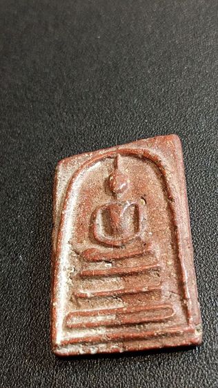 พระสมเด็จเนื้อสบู่เลือดแถมเหรียญพ่อคร้าม รูปที่ 5