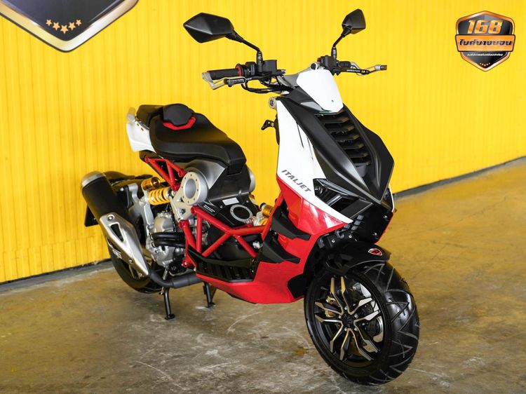 Italjet Dragster 300 จดปี 2025 ใช้ดาวห์เริ่มต้นที่ 42,340 บ. รูปที่ 11