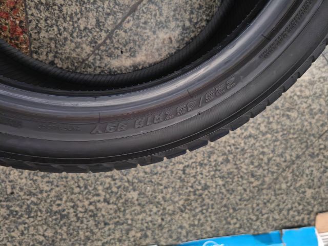 ยาง Yokohama Advan V107 รูปที่ 8