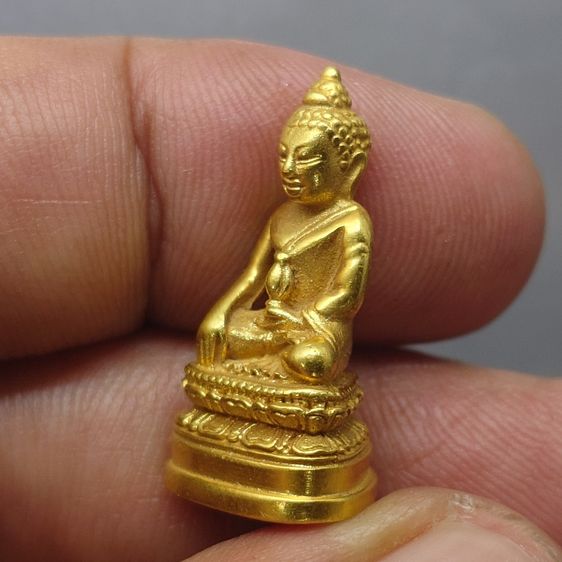 พระกริ่ง 72 พรรษา ภปร เนื้อทองคำ พระพุทธนวมมหาราชายุจฉับปริวัตนมงคล ฉลองพระชนมายุครบ 6 รอบ รัชกาลที่9 ปี2542 พร้อมกล่องเดิม รูปที่ 4