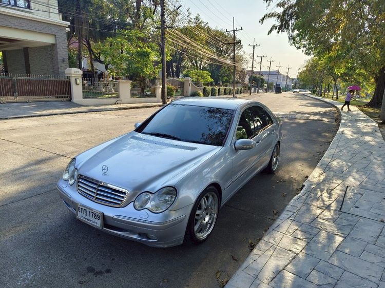 Mercedes-Benz C-Class 2002 C180 Sedan เบนซิน เกียร์อัตโนมัติ บรอนซ์เงิน